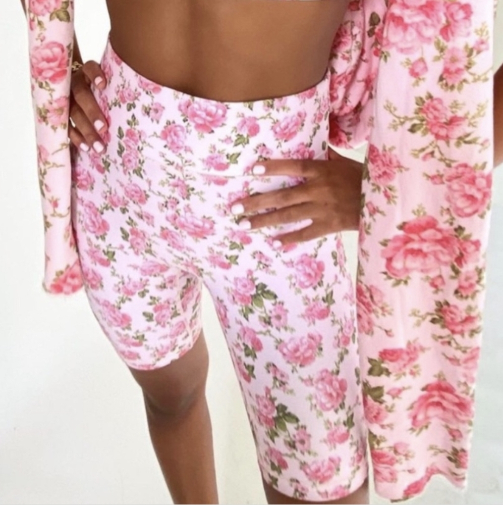 LoveShackFancy Bandier Pink Peony Garden Bike Sports Shorts, Sz Xs SOLD OUT